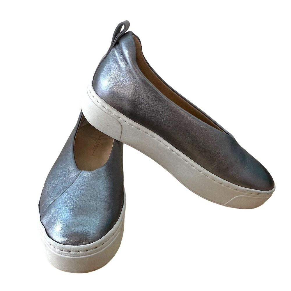 Naked Feet Womens Regime Slip On Platform Sneakers 7M Metallic Silver Excellent